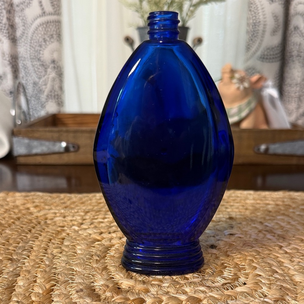 Vintage 1920s Bourjois Evening in Paris cobalt Blue glass perfume bottle
